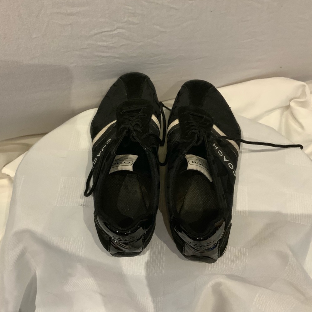 EUC-Coach black and white lace up sneakers - Picture 5 of 8